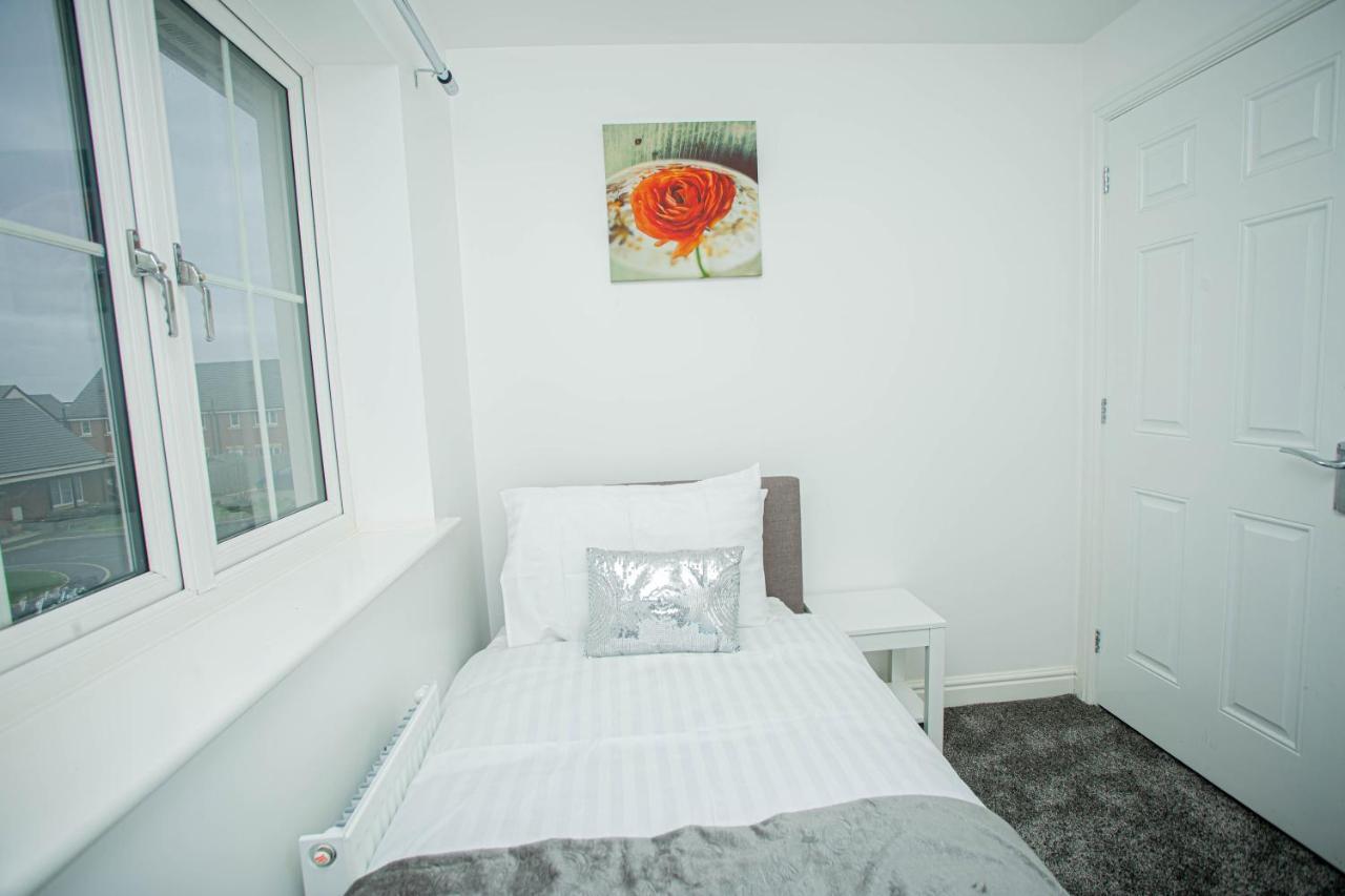 Somerset Place Northampton Extérieur photo